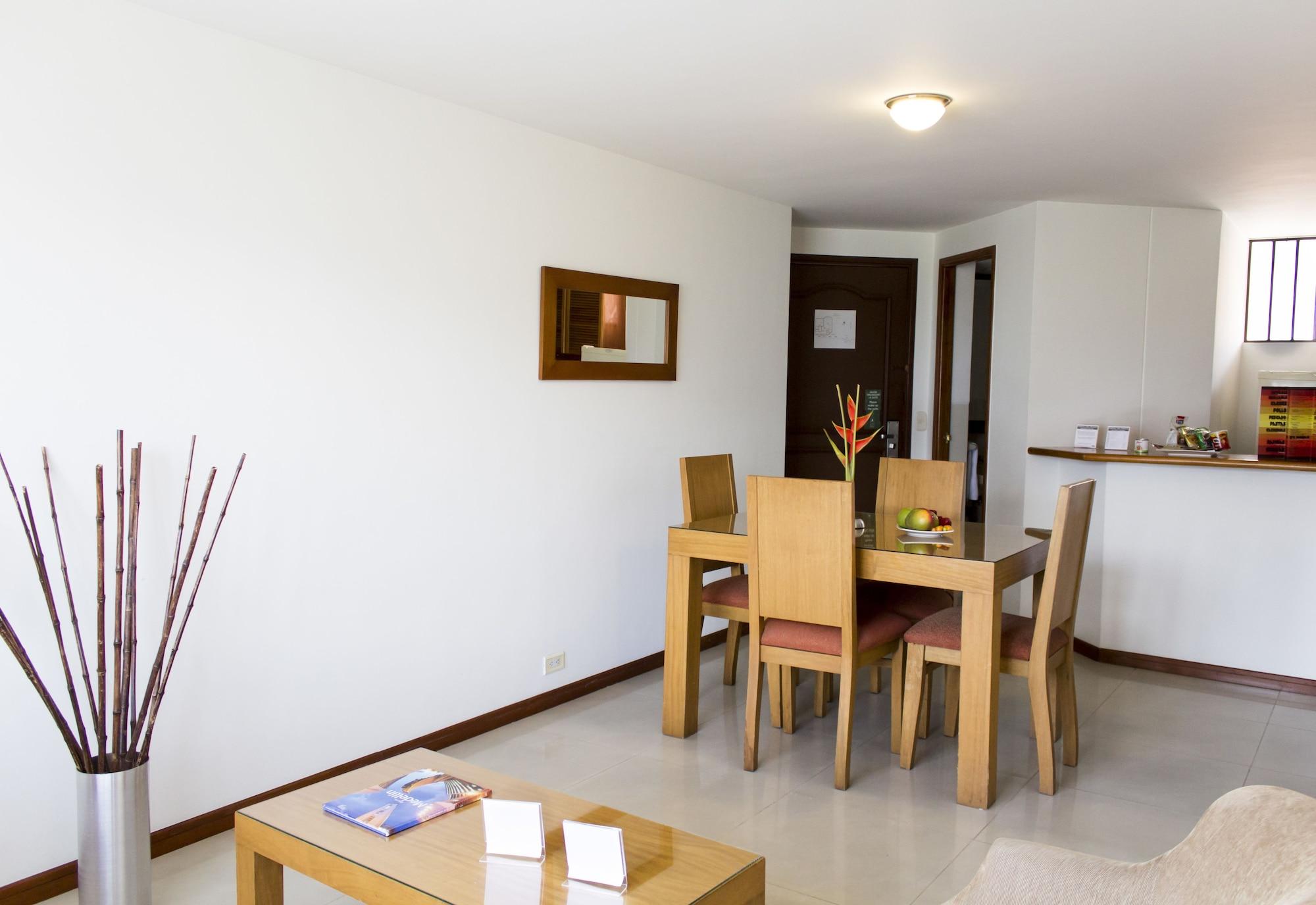 Portal Del Rodeo Apartahotel Medellín Eksteriør bilde