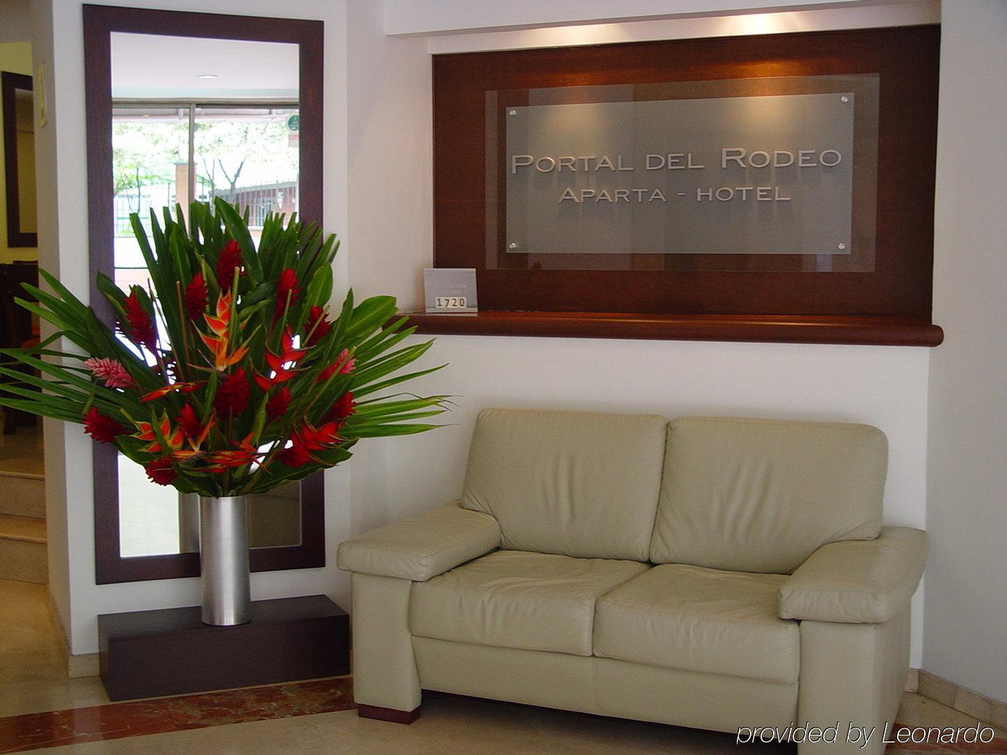 Portal Del Rodeo Apartahotel Medellín Eksteriør bilde