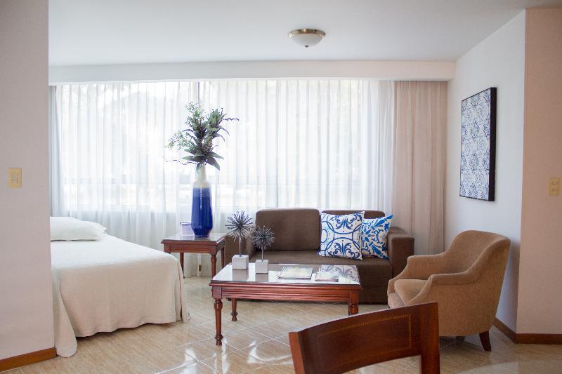 Portal Del Rodeo Apartahotel Medellín Eksteriør bilde